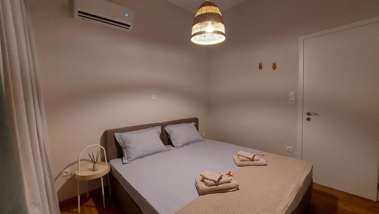 Onar Beachfront Residence, Loutraki Buitenkant foto