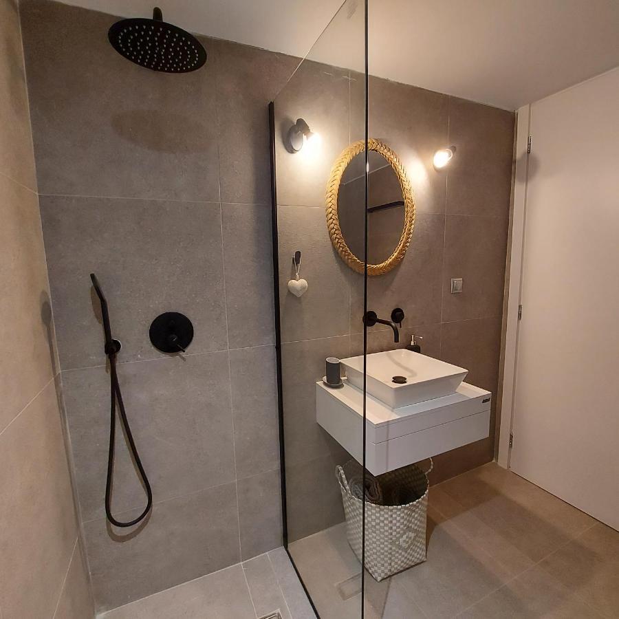 Onar Beachfront Residence, Loutraki Buitenkant foto