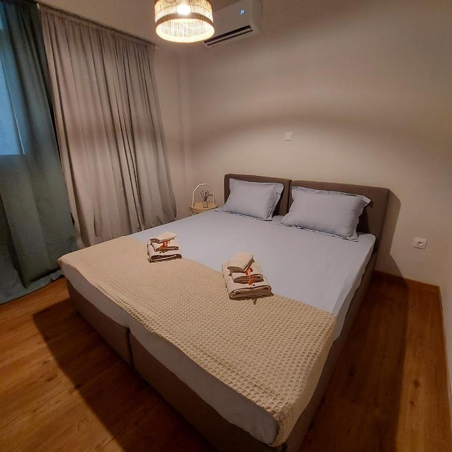 Onar Beachfront Residence, Loutraki Buitenkant foto